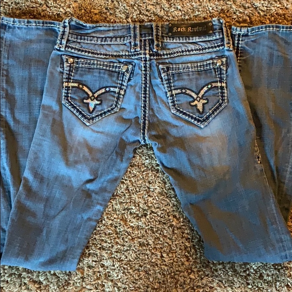 Rock revival straight leg jeans